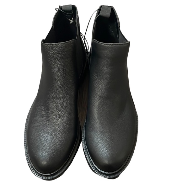 Kenneth Cole - Leather Chelsea Pull On boots - Picture 5 of 6